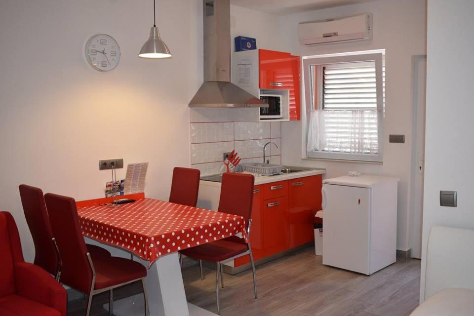 Apartmani Celjak 파그 외부 사진