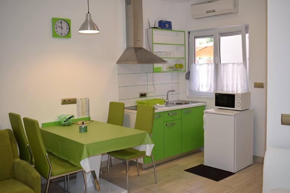 Apartmani Celjak 파그 외부 사진